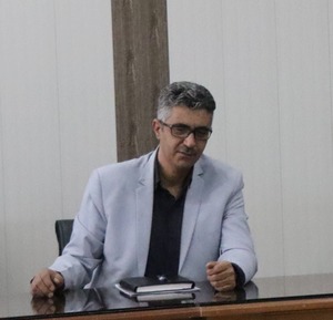   اشکان نیک منش